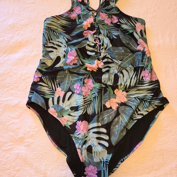 BluC 3X One-piece Bathing Suit - Picture 1 of 5